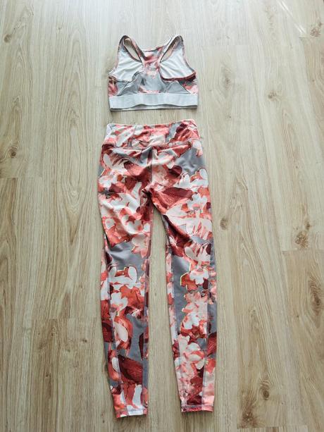 Krásny komplet legín a topu značky h&m, h&m,s