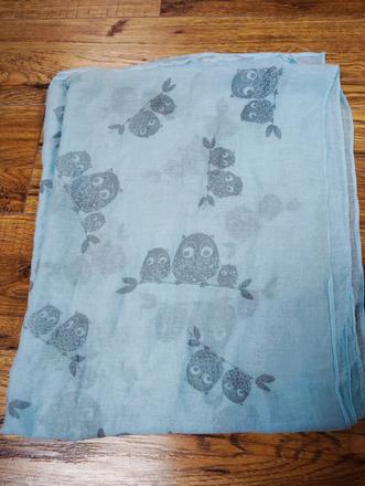 Šatka so sovičkami, 