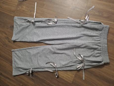 Dievcenske teplaky s maslickami, xs