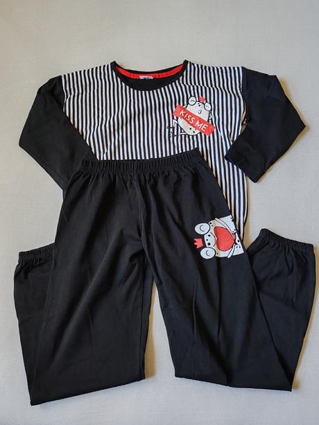 Pyžamo, vienetta kids,146