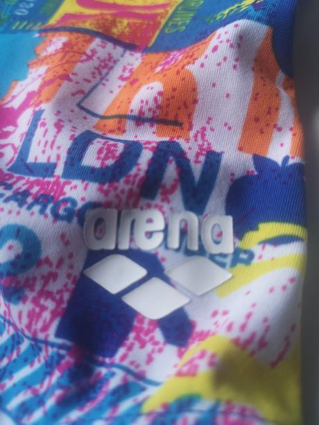 Dievčenské plavky arena, 26