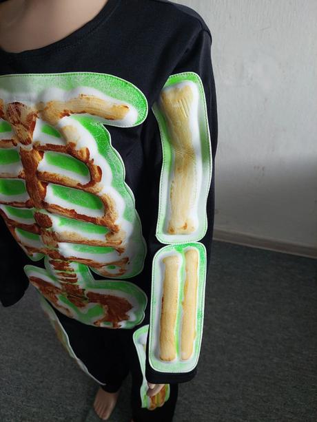 Kostra karnevalový kostým veľ.98-110,