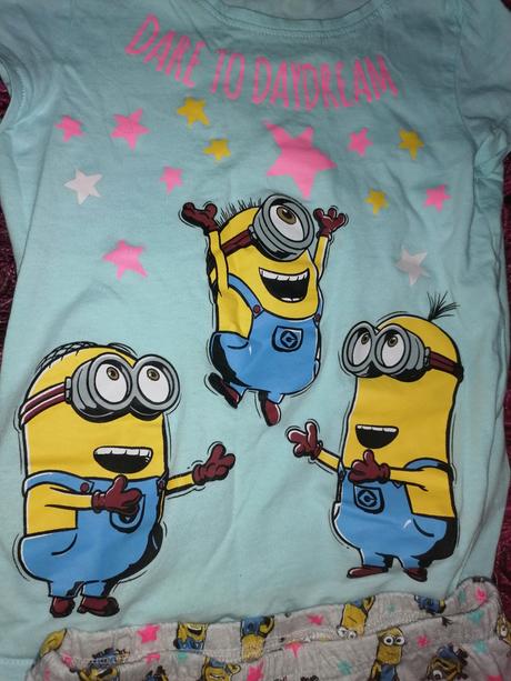 Minion letne pyzamko, disney,128