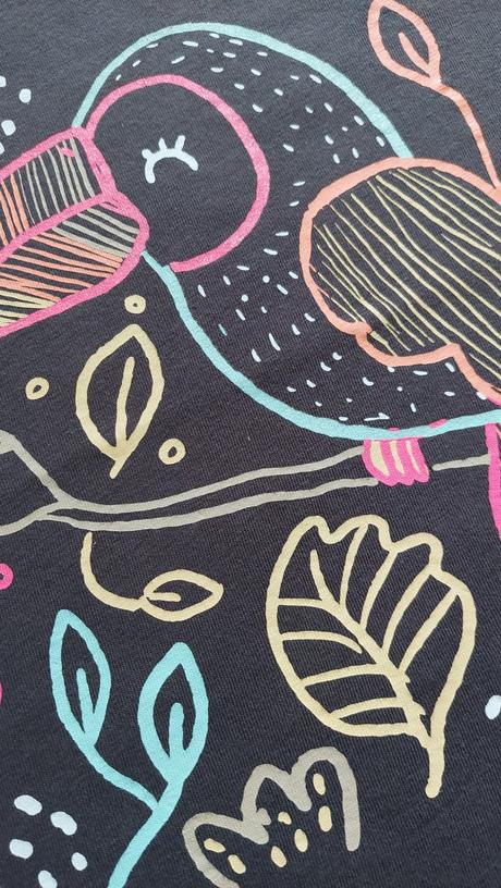 Tričko s vtakom a listami, 134