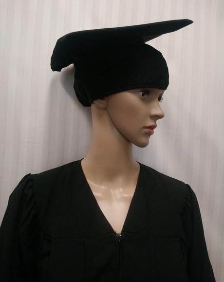 Študentské promočné šaty a čiapka, graduation, 54,