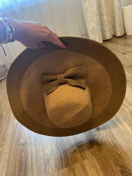 Letny slameny klobuk, s