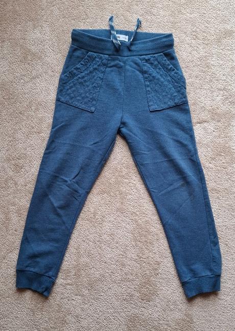 Tepláky, sinsay,116