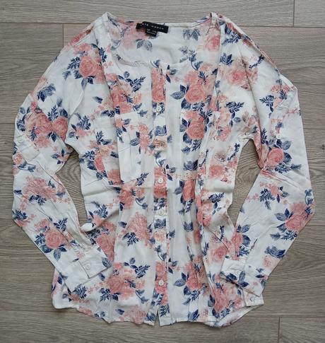 Bluzka s kvetmi, s