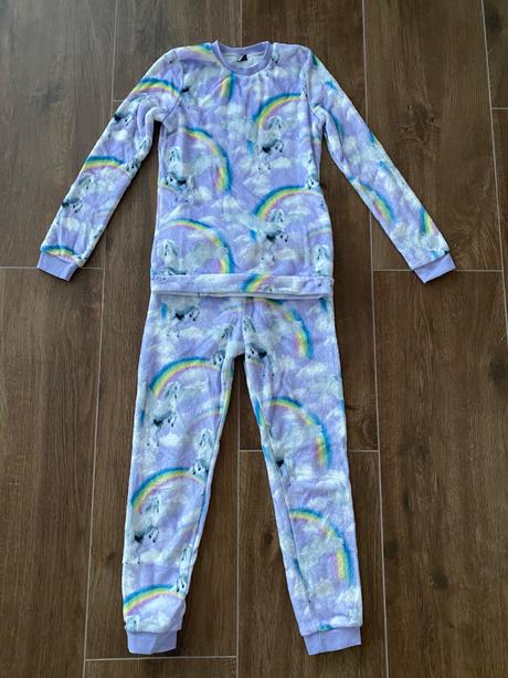 Konikove pyzamko, f&f,158