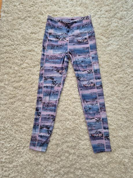 Športove legíny, marika,s