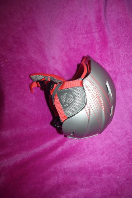 Lyziarska/ snowbordova prilba crane 48-51 cm, s