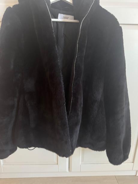 Kožuch reserved, reserved,38