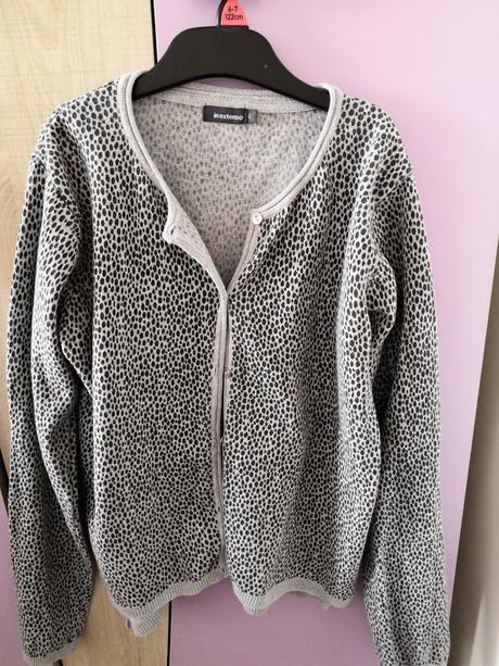 Svetrík, in extenso,152