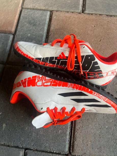 Halovky adidas, adidas,35