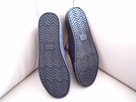 Toms čierne plátené 3-3,5, 36