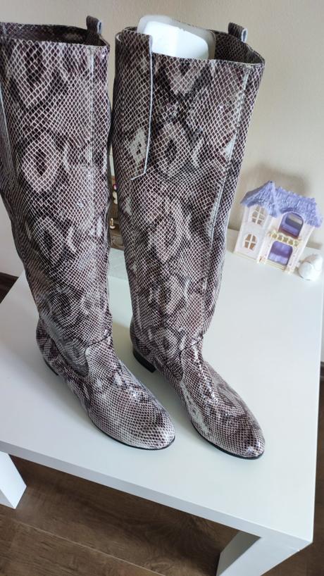 Dámske kožené čižmy, 39