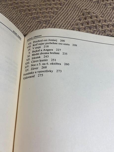 Stará retro kniha michael strogoff júles verne,