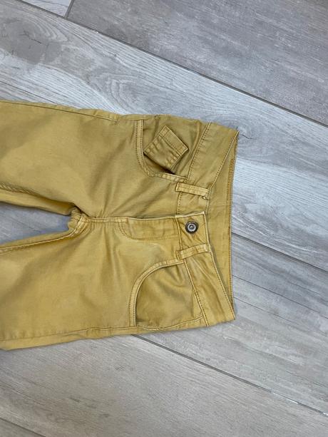 Okrové skinny rifle, 134