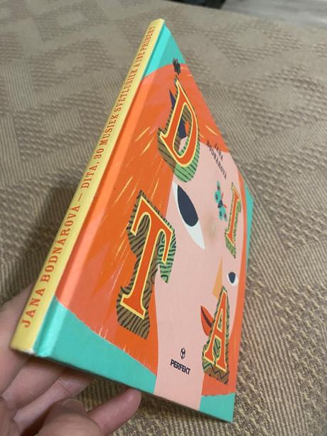 Dita 30 mušiek svetlušiek a iné príbehy,