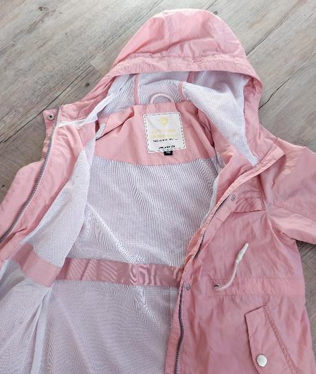 Ružová prechodná vetrovka, 140
