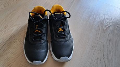 Chlapčenské tenisky zn. nike air jordan, nike,38