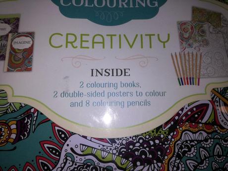 Inspired colouring creativity tin, 