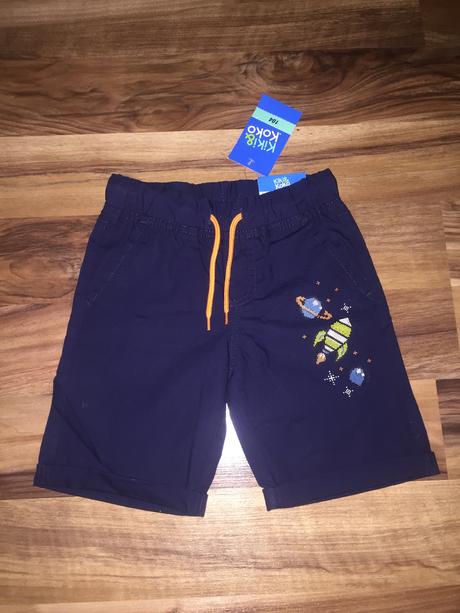 Tenké kraťasy, 104