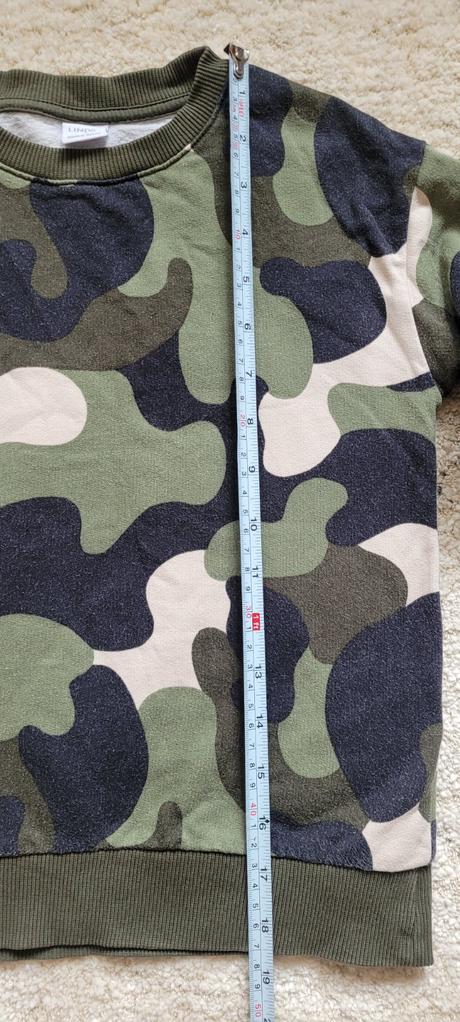 Lindex mikina maskáčová, lindex,122