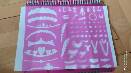 Návrhársky zošit svadba snov fashion angels, 