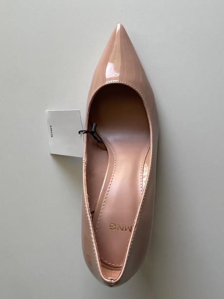 Špicaté ihličky lodičky béžové nude lakované 9 cm, mango,36