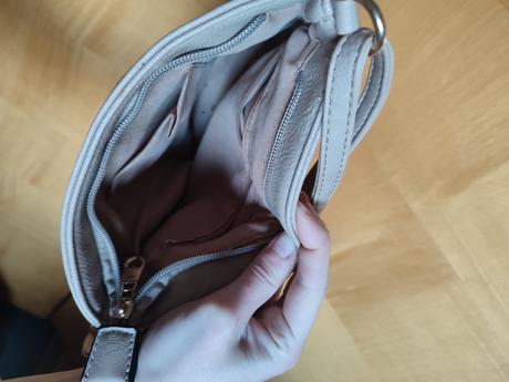 Kabelka crossbody, 