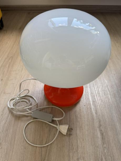 Stolová lampa, 