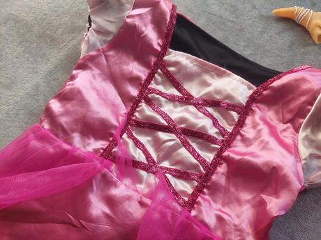 Čarodejnica / princezná obojstranny kostým 122-128,