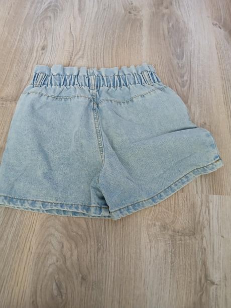 Kraťasy, sinsay,140