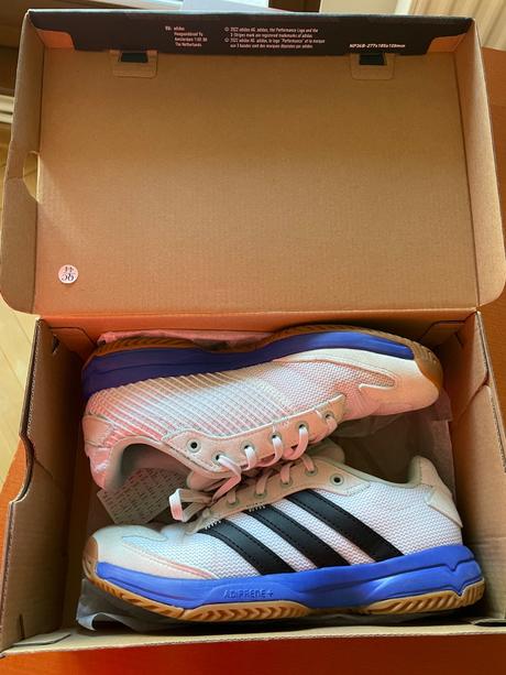 Halovky adidas, adidas,35