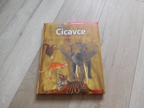 Cicavce---30 x 24 cm, 96 strán, 