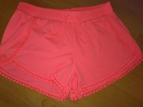 Šortky, pepco,152