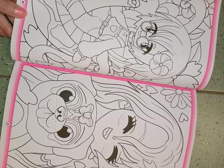 Manga kawaii color omaľovánka s nálepkami, 