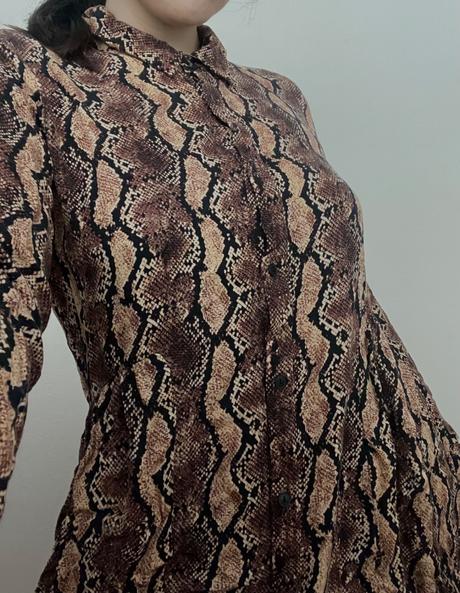 Šaty na gombiky, bershka,l