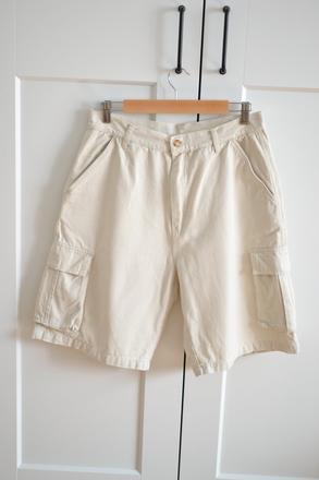 Béžové kraťasy 34, 34