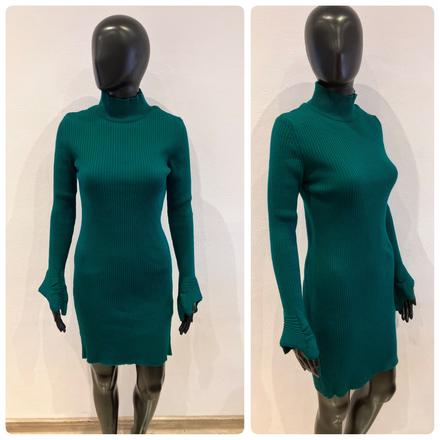 Dámske rebrované šaty s rolákom (s), s