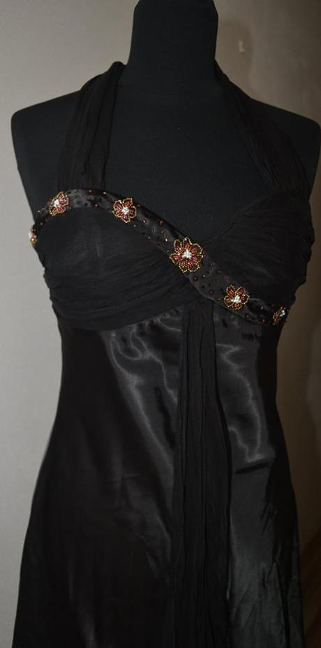 Spoločenské šatočky, 38