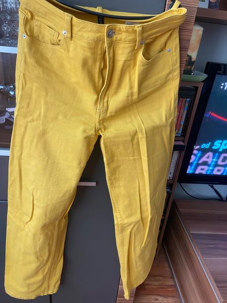 Zlte rifle siroke, h&m,40