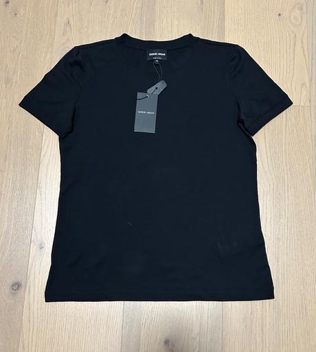Giorgio armani it38 naša 34 čierne tričko príjemné, armani,34 / xs