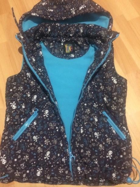 Vesta pre dievča 163, reserved,164