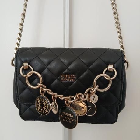 Čierna malá crossbody kabelka guess, guess