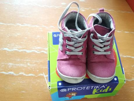 Protetika fuxia 22, protetika,22