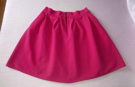 Ružová sukňa, s