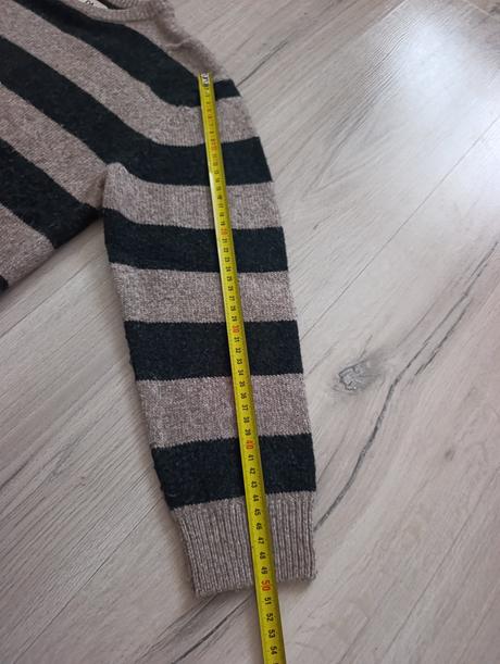 Pásikavý sveter, c&a,152