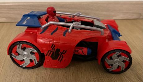 Spiderman s autom, 